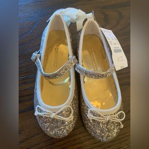 NWT Sz 9 girls sparkle Mary Janes
